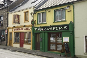 Dingle Prints: IRELAND, Kerry, Dingle Peninsula. Dingle. restaurants