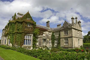 Images Dated 27th July 2009: IRELAND, Kerry, Killarney National Park. Muckross House