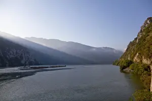 Images Dated 23rd September 2009: Iron Gate, Portile de Fier, gorge of river danube through the southern carpathian Mountains