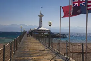 Images Dated 29th March 2011: Israel, The Negev, Eilat, Red Sea, Underwater Marine Park, observation tower