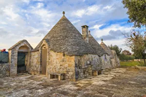 Images Dated 24th November 2016: Italy, Apulia, Bari, Itria Valley, Alberobello
