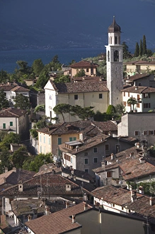 Images Dated 27th May 2009: ITALY, Brescia Province, Limone sul Garda. Chiesa San Benedetto, morning