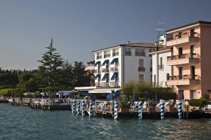 Images Dated 22nd May 2009: Italy, Brescia Province, Sirmione. Lakeside buildings