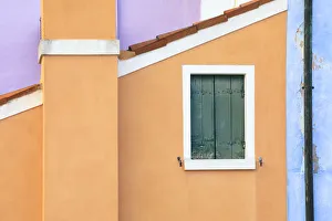 Prints of Italy, Burano. Pastel house walls. Credit as: Jim Nilsen / Jaynes Gallery / DanitaDelimont.com Images Dated 2018 December: Italy, Burano. Pastel house walls. Credit as: Jim Nilsen / Jaynes Gallery / DanitaDelimont