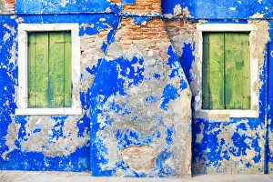 Images Dated 2nd December 2018: Italy, Burano. Weathered house exterior