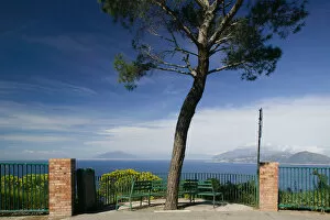 Images Dated 9th May 2005: ITALY-Campania-(Bay of Naples)-CAPRI-ANACAPRI: View of Bay of Naples & Mount Vesuvius