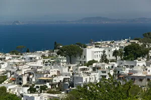Images Dated 10th May 2005: ITALY-Campania-(Bay of Naples)-CAPRI-ANACAPRI: View of Anacapri Town from Belvedere