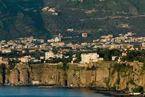 Images Dated 8th May 2005: ITALY-Campania-(Sorrento Peninsula)-SORRENTO: Sunset View of Marina Grande Area