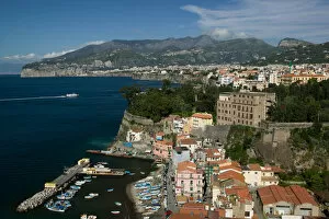 Images Dated 8th May 2005: ITALY-Campania-(Sorrento Peninsula)-SORRENTO: View of Marina Grande Area / Daytime