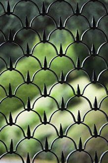 Art And Craft Prints: ITALY, Como Province, Brunate. Villa fence detail