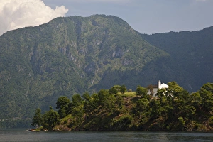 Como Province Prints: ITALY, Como Province, Ossuccio. Lakeside view and Isola Comacina island