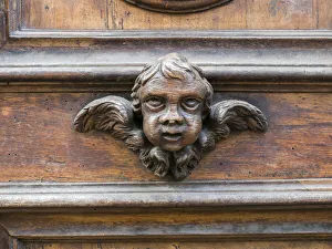 Images Dated 3rd January 2021: Italy, Florence. Carved ornament on a door in Florence
