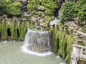 Italy, Lazio, Tivoli, Villa d Este. The Fontana dell Ovato, by Pirro Ligorio
