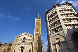 Images Dated 6th May 2009: Italy, Parma, The Cathedral and the Baptistry