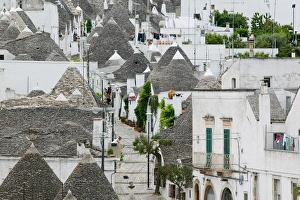Images Dated 30th May 2005: Italy, Puglia, Alberobello, Terra dei Trulli, UNESCO World Heritage Site Trulli Houses