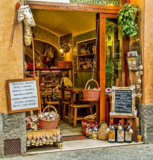 Italy, San Gimignano store