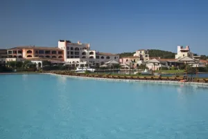 Images Dated 12th May 2009: Italy, Sardinia, Cala di Volpe. Cala di Volpe luxury hotel, swimming pool