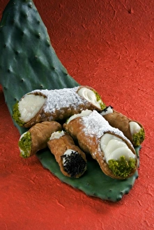 Roll Prints: Italy, Sicily, food, cannoli, traditional