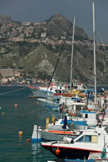 Images Dated 16th May 2005: ITALY-Sicily-GIARDINI-NAXOS: Port view towards TAORMINA