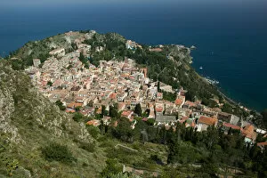 Images Dated 15th May 2005: ITALY-Sicily-TAORMINA: Town View from Monte Tauro
