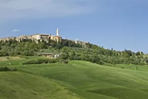 Italy, Tuscany, Pienza. View of town from below