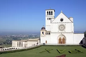 Images Dated 14th May 2007: Italy, Umbria, Assisi. Basilica di San Francesco, religious home of St. Francis