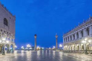 Images Dated 2nd March 2020: Italy, Venice. San Marco Piazza at dawn