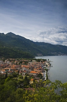 Images Dated 1st June 2009: Italy, Verbano-Cusio-Ossola Province, Cannobio. High angle town view