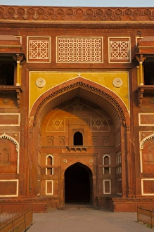 Uttar Pradesh Prints: Jahangiri mahal, Agra Fort, Agra, Uttar Pradesh, India