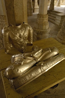 Images Dated 11th November 2006: Jain Temple. 15th century Adinatha Temple at Ranakpur. Rajasthan. SW INDIA