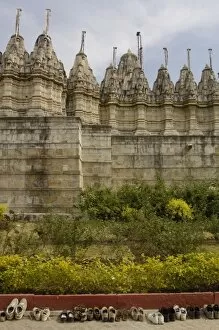 Images Dated 11th November 2006: Jain Temple. 15th century Adinatha Temple at Ranakpur. Rajasthan. SW INDIA