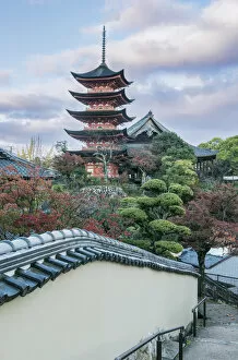 Japan, Miyajima, Toyokuni Shrine Pagoda