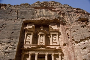 Images Dated 5th May 2009: Jordan, Ancient Nabataean city of Petra. The Treasury (aka El Khazneh)