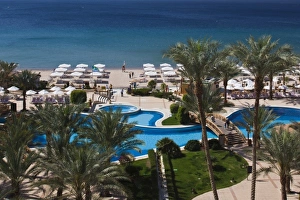 Monarchy Prints: Jordan, Aqaba, elevated view of Red Sea and beach