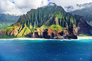 Kalalau Beach on the Na Pali Coast, Coast Wilderness State Park, Kauai, Hawaii, USA