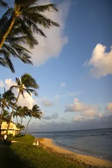 Images Dated 12th April 2008: Kauai, Hawaii. A late afternoon sunset overlooking Lawai Beach, Kauai