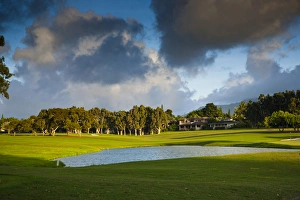 Images Dated 2nd May 2011: Kauai, Hawaii, USA. The Makai golf course in Princeville is set along a stunning
