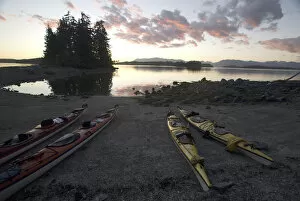 Images Dated 13th September 2006: Kayaks at Dusk on Keith Island, Broken Island Group, Pacific Rim National Park Preserve