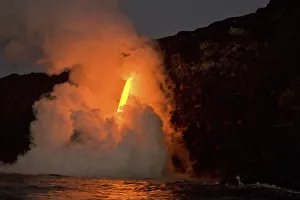 Images Dated 14th February 2017: Kilauea volcano, Big Island, Hawaii. A rare lava flow formation called a fire hose