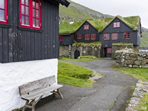 Images Dated 20th June 2016: The Kings Farm in Kirkjubour (Kirkjboargardur, Roykstovan), the oldest still inhabited