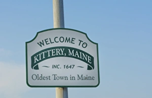 Kittery Maine sign of Welcome old town settled in 1647 oldest town in Maine