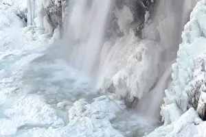 Images Dated 28th January 2011: The Krimml waterfalls in the National Park Hohe Tauern during winter in ice and snow