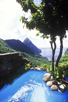 Images Dated 7th June 2007: Ladera Resort, Sourfriere, St Lucia, Caribbean
