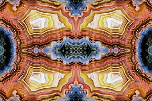 Mineral Prints: Laguna agate kaleidoscope repeating mirror-effect pattern