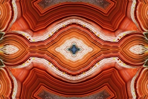 Mineral Prints: Laguna agate kaleidoscope repeating mirror-effect pattern
