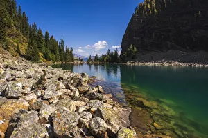 Images Dated 29th December 2020: Lake Agness, Banff National Park, Alberta, Canada