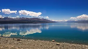 Edge Prints: Lake Pukaki and Mount Cook in the Southern Alps, Canterbury, South Island, New Zealand