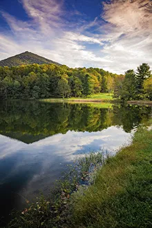 Lake reflections, Peaks Of Otter, Blue Ridge Parkway, Smoky Mountains, USA