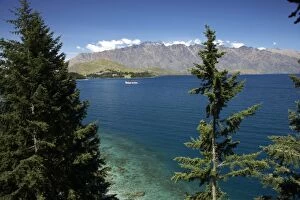 Lake Wakatipu, The Remarkables and TSS Earnslaw Steamboat, Queenstown, South Island