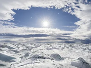 Images Dated 10th September 2017: Landscape on the Greenland Ice Sheet near Kangerlussuaq. Greenland, Denmark